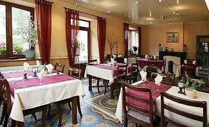Hotel Hôtel/restaurant à La Ferme Ferrières