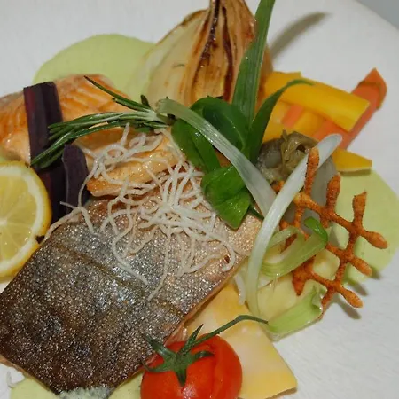 Hotel/restaurant A La Ferme 3* フェリエール