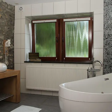 Hôtel/restaurant à La Ferme Ferrières