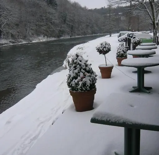 Sy Select Place Ferrières